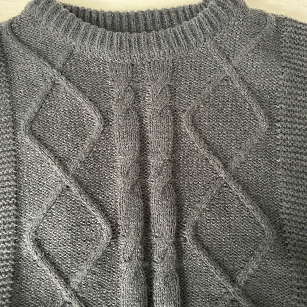 GOEGEOUS Simply Southern chunky cableknit dark blue sweater - NEW!! - Picture 2 of 14
